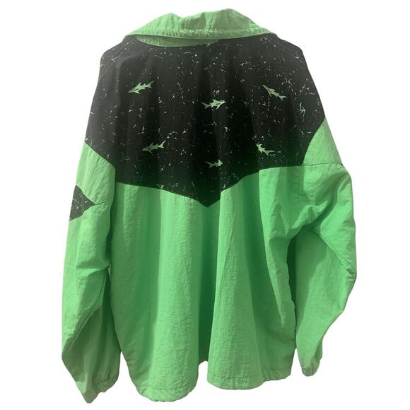 Vintage 90s Maui & Sons Large Green Windbreaker Jacket Shark Pattern - Picture 3 of 11